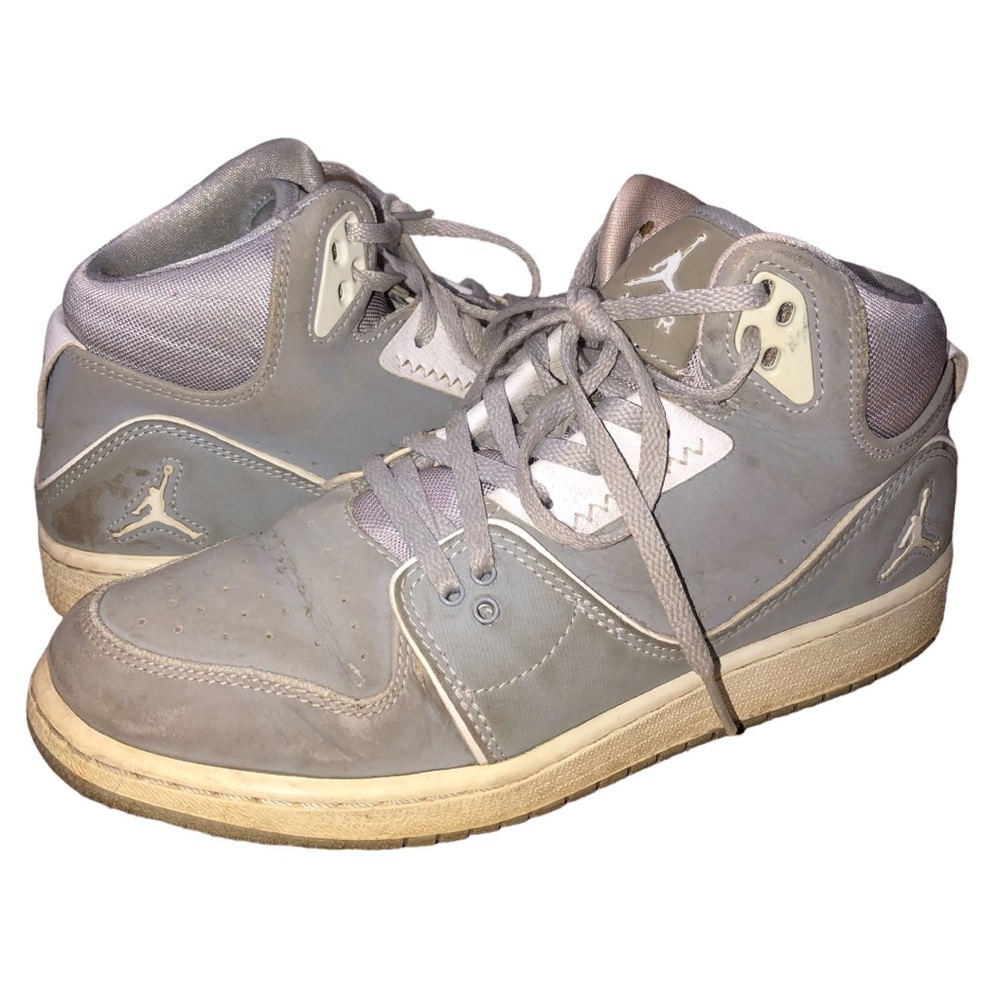 Youth Nike Air Jordan 1 Flight 2 Gray/White Sneakers - 6.5Y